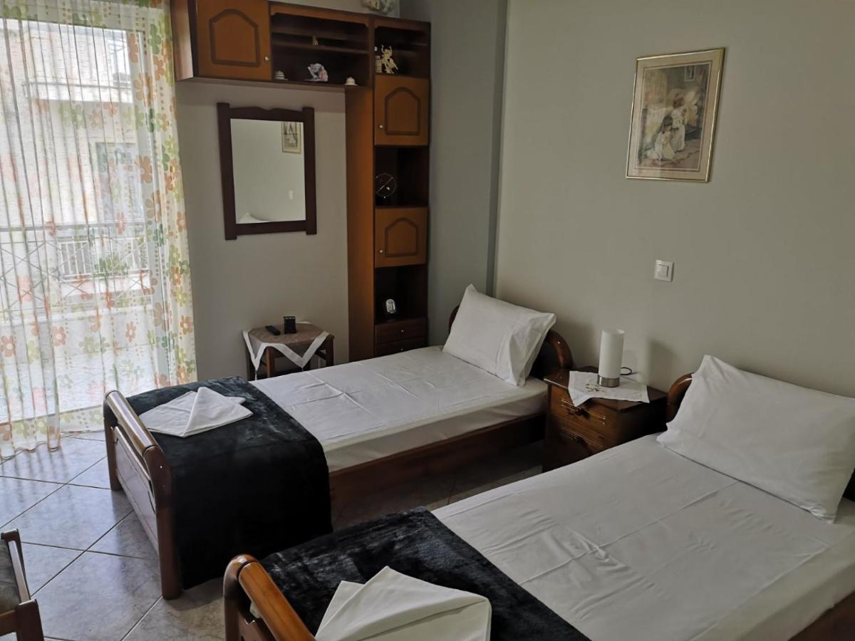 קלמאטה Panos & Antzy Apartments מראה חיצוני תמונה